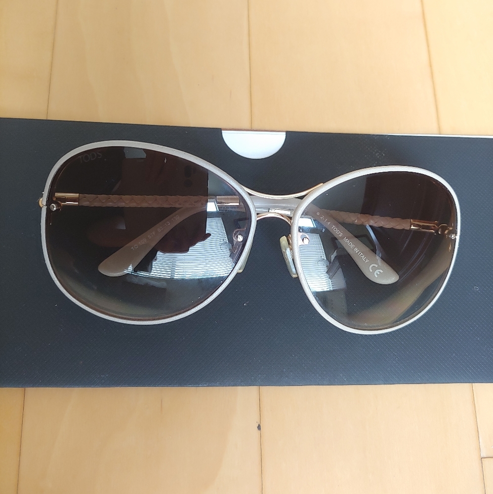 Tod's To 08 Women's Sunglasses